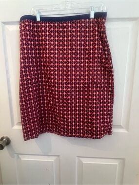 Boden Pink and Black Geometric Pencil Skirt